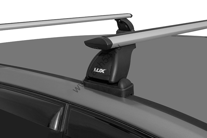 Багажная система "LUX" с дугами 1,2м аэро-трэвэл (82мм) для а/м со штатным местом 955 (Ford Focus Hb 2005, Hyundai I30 2007&2012, Mazda CX-5 2011)